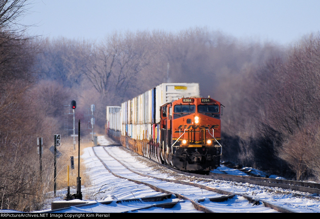 BNSF 8264